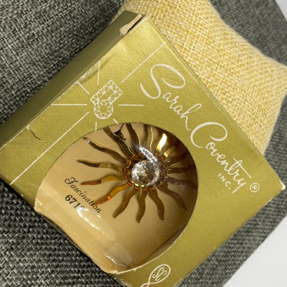 Vintage 1961 Sarah Coventry Sun Crystal Brooch